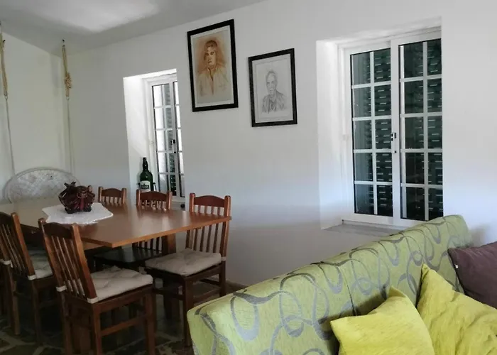 Casa De Canelas - Refugio Terroir Gospodarstwo wiejskie Acoreira